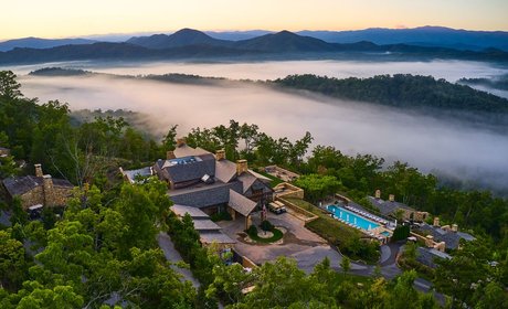 Customer advisory board gathering at a mountain resort